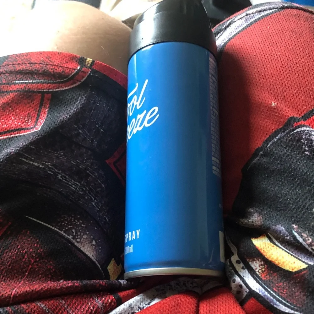 Men’s Blue Body Spray - Fresh Scent